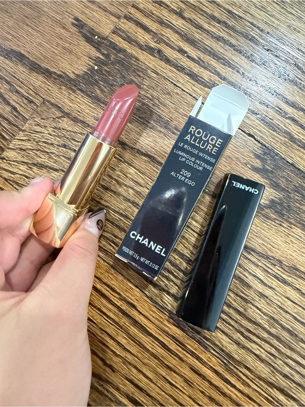 Chanel Rouge Allure Luminous Intense Lipstick #209 Alter Ego 0.12 Oz NeW IN Box